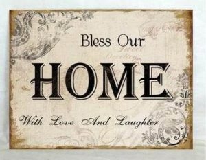 Metallinen sisustuskyltti "Bless Our HOME .."